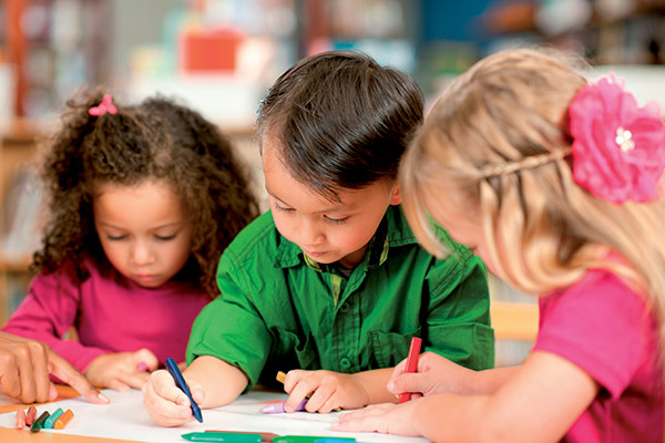 découvrez notre école bilingue montessori, où l'apprentissage se fait dans un environnement stimulant et bienveillant. nos méthodes innovantes favorisent l'épanouissement des enfants en développant leur autonomie et leur créativité. inscrivez-vous dès maintenant pour offrir à votre enfant une éducation de qualité.